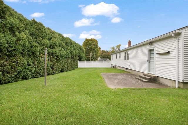 291 Old County Road, Smithfield, RI 02917