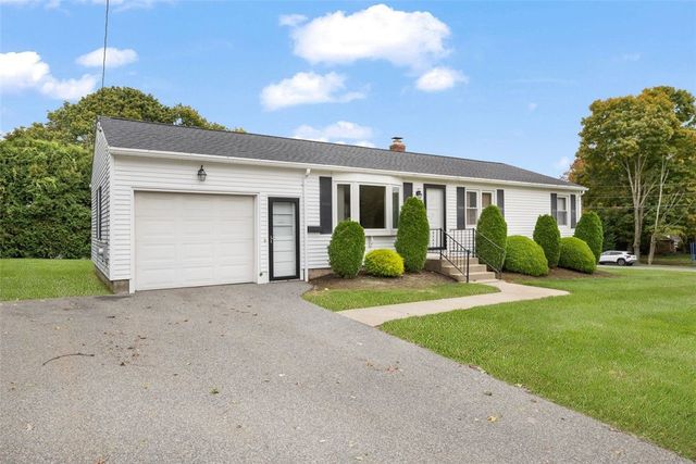 291 Old County Road, Smithfield, RI 02917