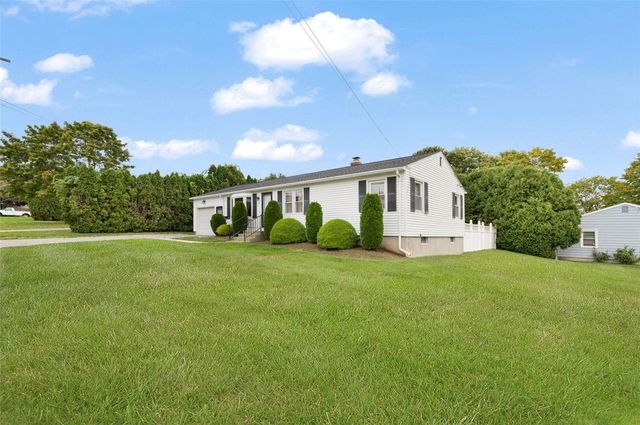 291 Old County Road, Smithfield, RI 02917