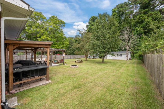231 Church Road, Havelock, NC 28532
