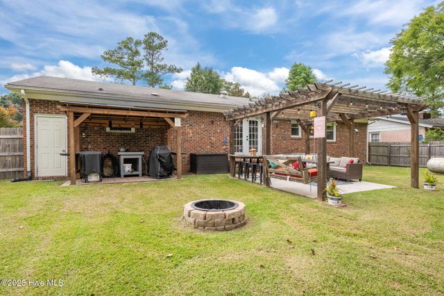 231 Church Road, Havelock, NC 28532