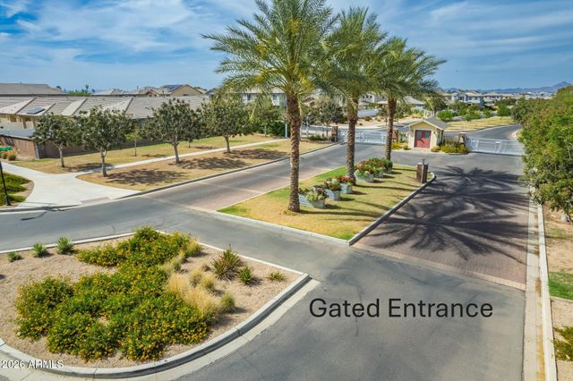 2430 E ALTA VISTA Road, Phoenix, AZ 85042