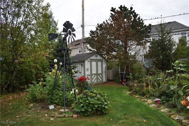 1026 Joy Oval, Seven Hills, OH 44131