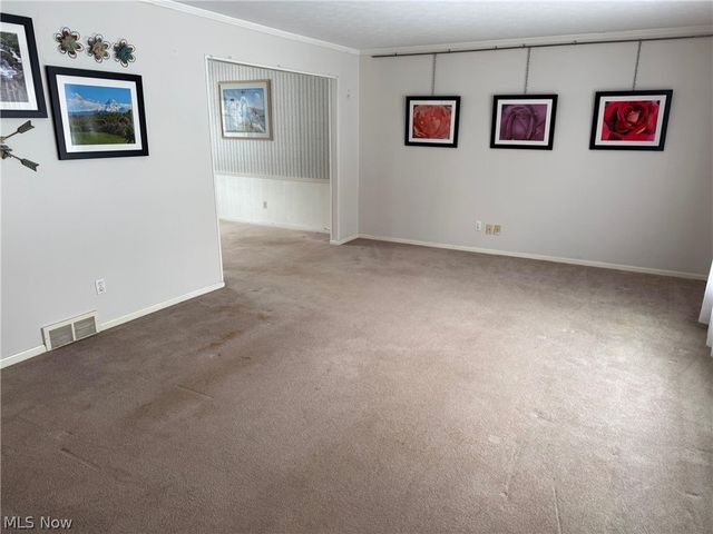 1026 Joy Oval, Seven Hills, OH 44131