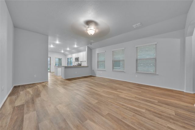 5829 Japonica Street, Fort Worth, TX 76123