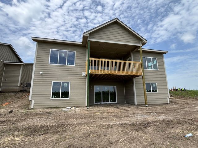 4711 177th Street, Urbandale, IA 50323