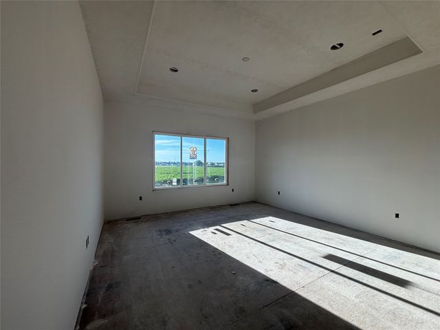 4711 177th Street, Urbandale, IA 50323