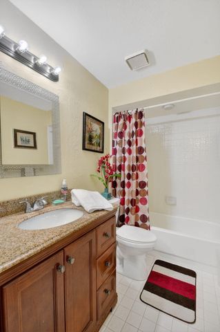 5665 Aspen Ridge Circle, Delray Beach, FL 33484