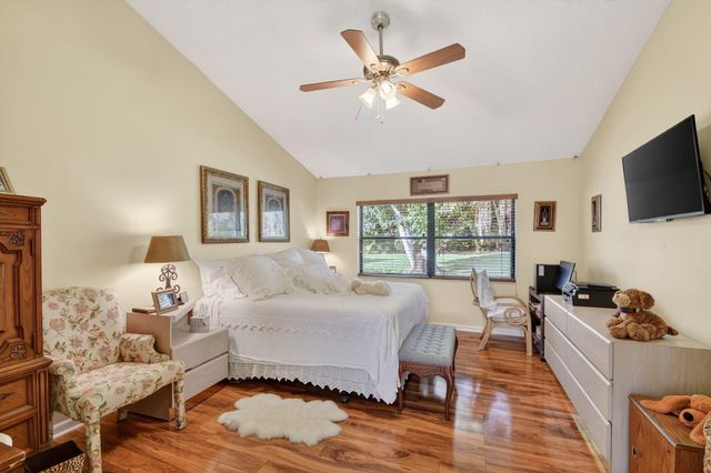 5665 Aspen Ridge Circle, Delray Beach, FL 33484