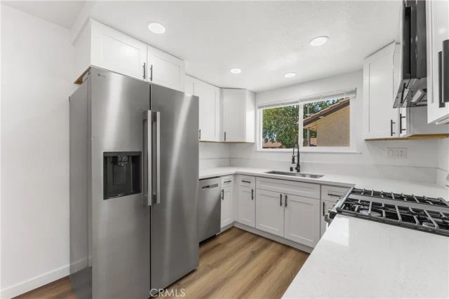 2117 W Avenue K15, Lancaster, CA 93536