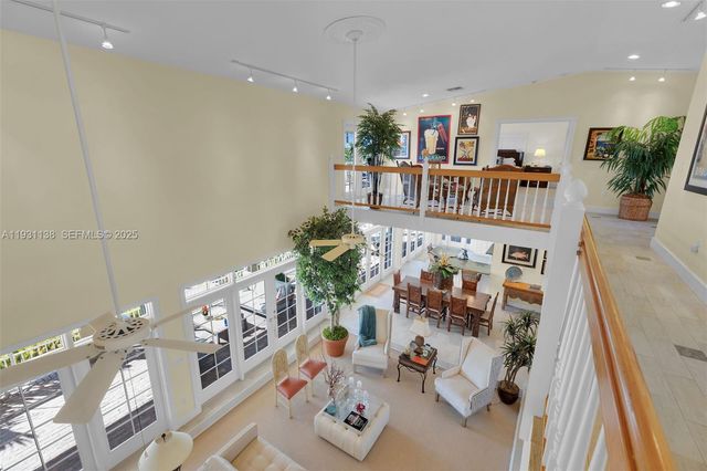 153 Stromboli Dr, Islamorada, FL 33036