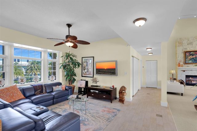 153 Stromboli Dr, Islamorada, FL 33036