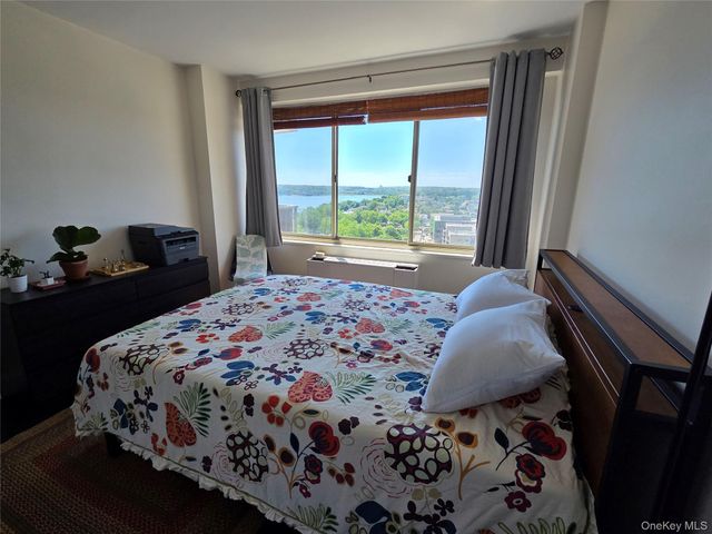 18-15 215th Street 16 C, Bayside, NY 11360