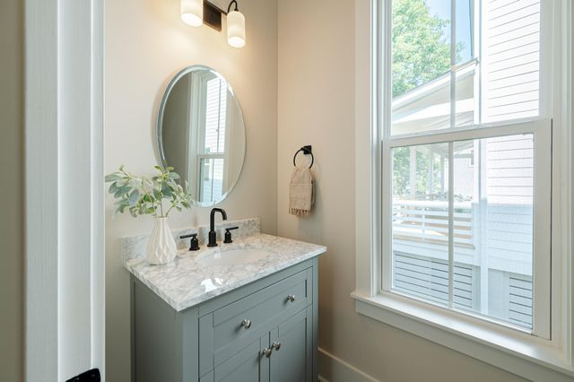 1350 Lucinda Street, Mount Pleasant, SC 29466