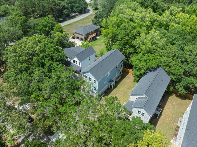 1350 Lucinda Street, Mount Pleasant, SC 29466