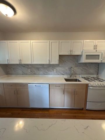 15 Ives 24, Beverly, MA 01915