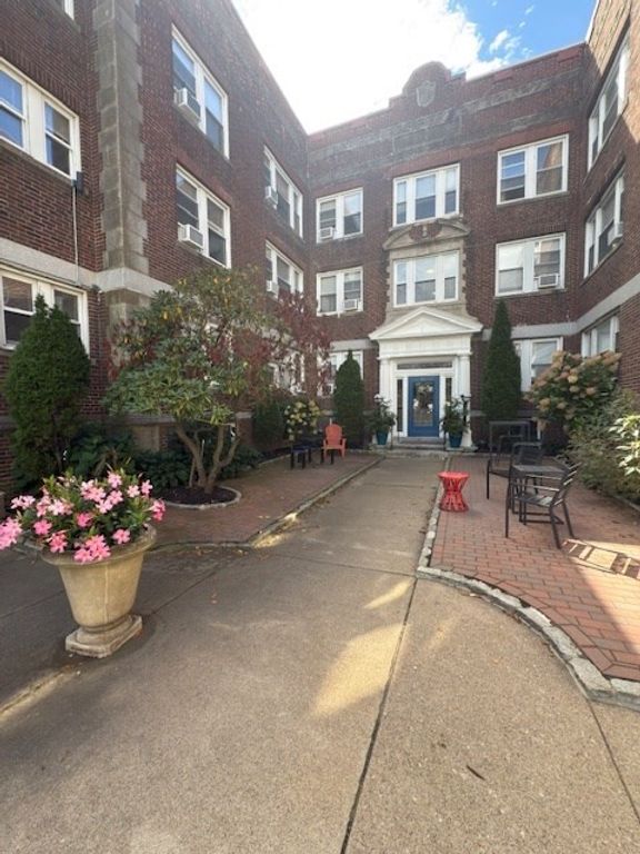15 Ives 24, Beverly, MA 01915