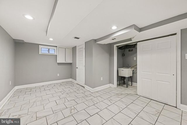 38 UPMANOR RD, Baltimore, MD 21229