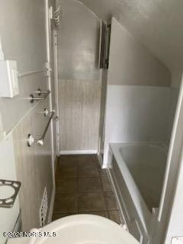 3256 Jeannette Avenue, Toledo, OH 43608