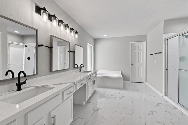 18058 Golden Ridge Drive, Houston, TX 77084