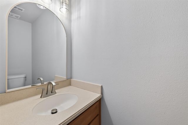 18058 Golden Ridge Drive, Houston, TX 77084