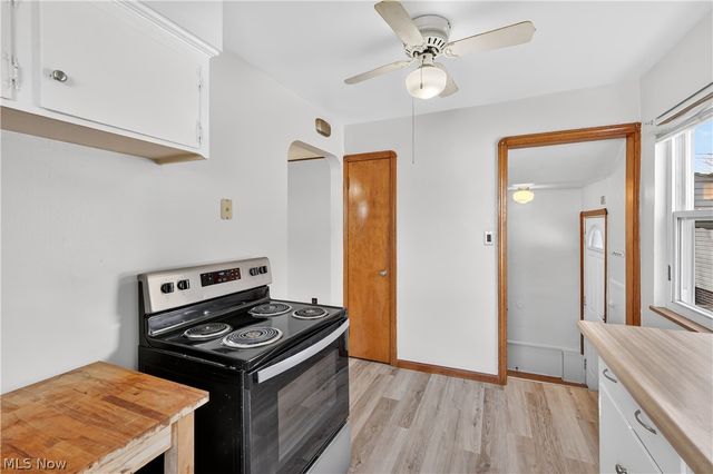 2819 Tuxedo Avenue, Parma, OH 44134