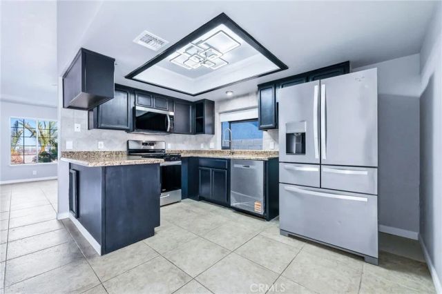 1359 Redwood, Needles, CA 92363