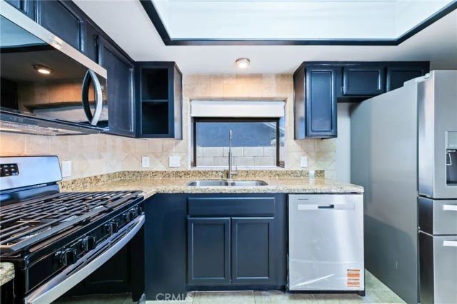 1359 Redwood, Needles, CA 92363