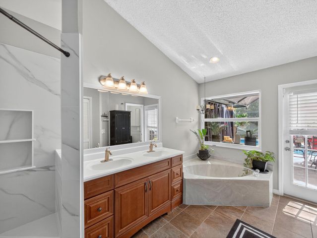 1202 SW Bargello Avenue, Port St Lucie, FL 34953