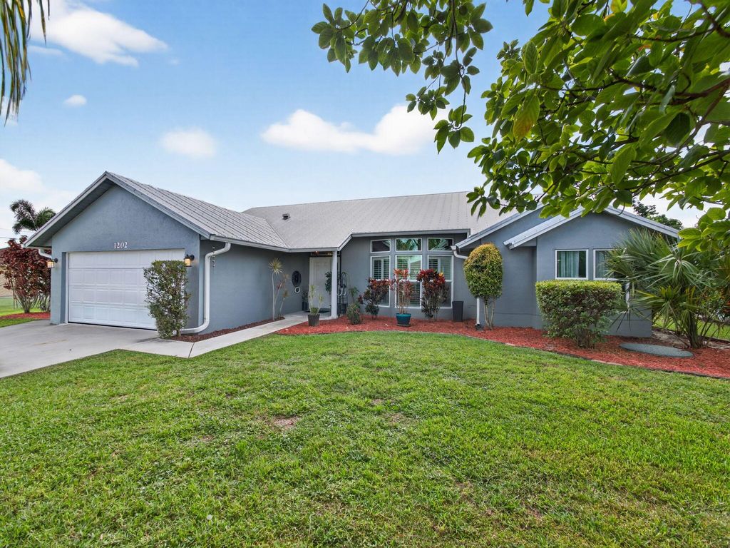1202 SW Bargello Avenue, Port St Lucie, FL 34953