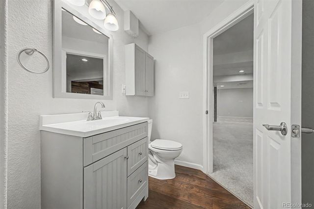 6934 S Fultondale Circle, Aurora, CO 80016
