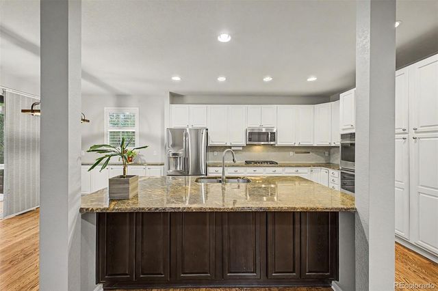 6934 S Fultondale Circle, Aurora, CO 80016