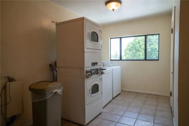 2059 Cedar Avenue, Long Beach, CA 90806