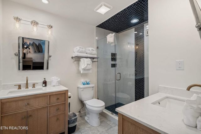 1433 Garrett Place, Gatlinburg, TN 37738
