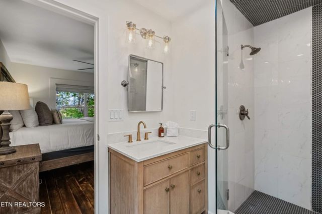 1433 Garrett Place, Gatlinburg, TN 37738