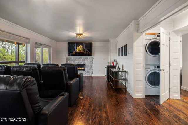 1433 Garrett Place, Gatlinburg, TN 37738