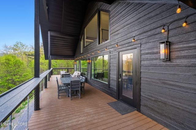 1433 Garrett Place, Gatlinburg, TN 37738