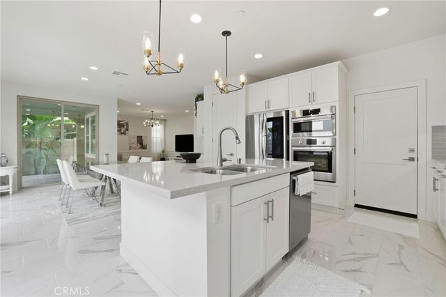 1883 Aliso Canyon Drive, Lake Forest, CA 92610