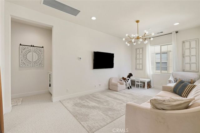 1883 Aliso Canyon Drive, Lake Forest, CA 92610