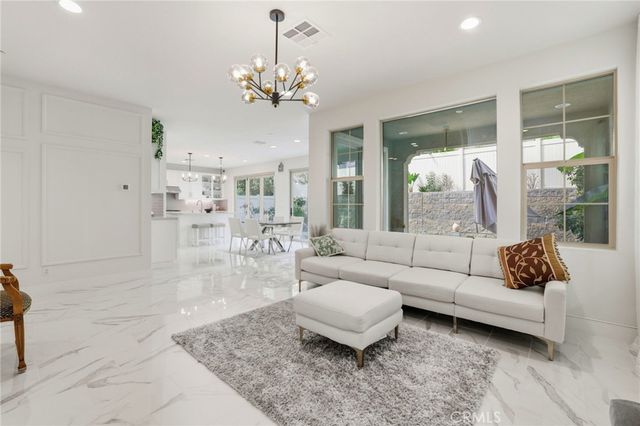 1883 Aliso Canyon Drive, Lake Forest, CA 92610