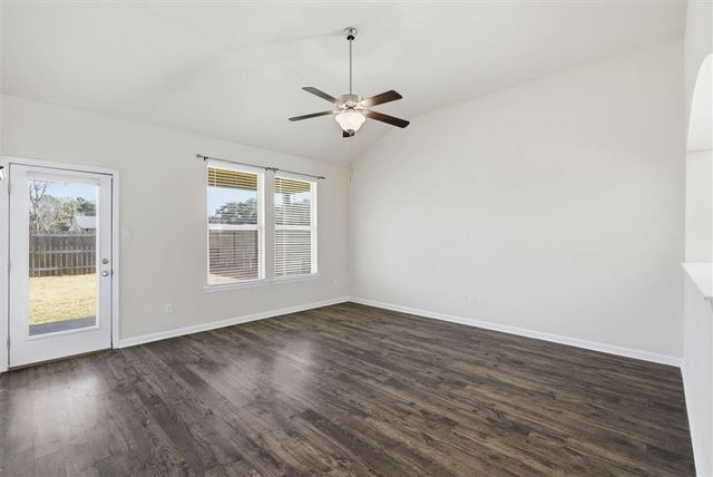 284 Pipers Lane, Sulphur, LA 70665