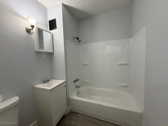 3641 E 147th Street, Cleveland, OH 44120