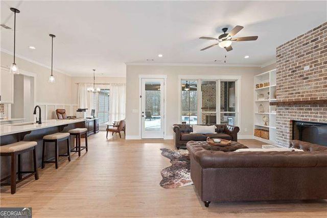 160 Old Sandhill Road, Carrollton, GA 30116