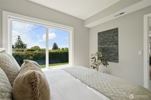 20222 23rd Place NW, Shoreline, WA 98177