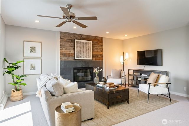 20222 23rd Place NW, Shoreline, WA 98177