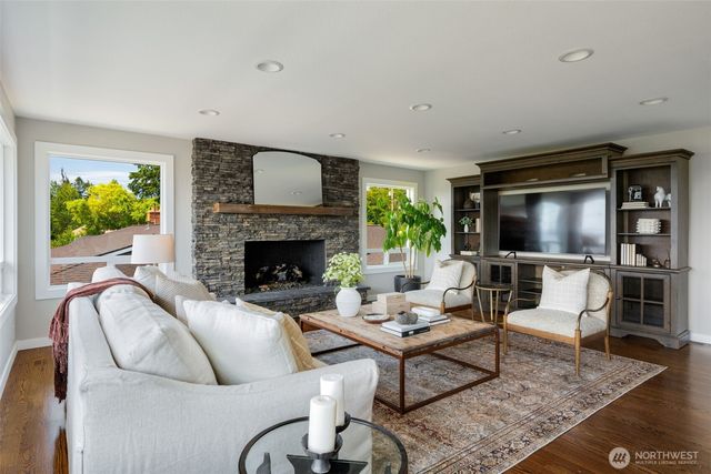 20222 23rd Place NW, Shoreline, WA 98177