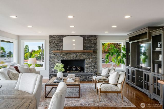 20222 23rd Place NW, Shoreline, WA 98177