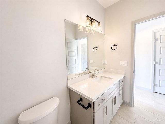 921 Jay Avenue 3, Mission, TX 78572