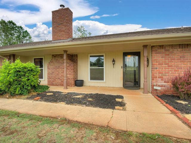 14525 Woodbrier Drive, Piedmont, OK 73078