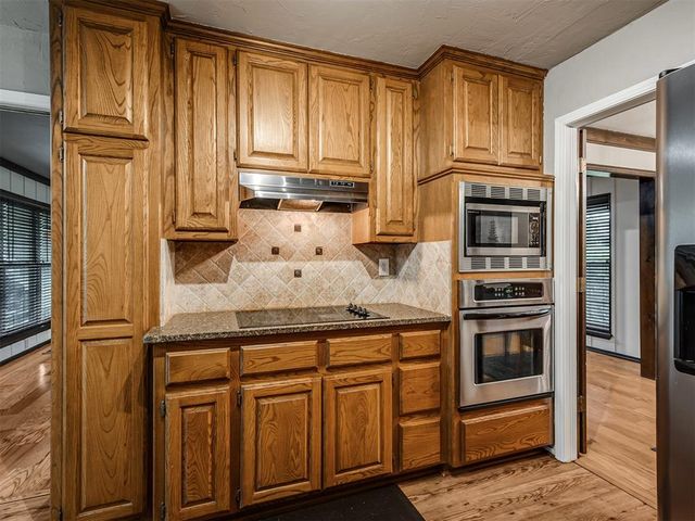 14525 Woodbrier Drive, Piedmont, OK 73078